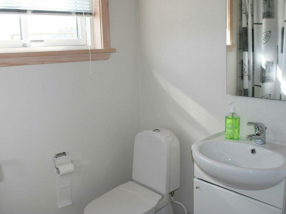 6 Person Holiday Home In Gudhjem Eksteriør bilde